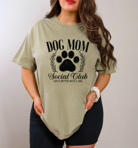 Dog Mom Social Club - DGST001